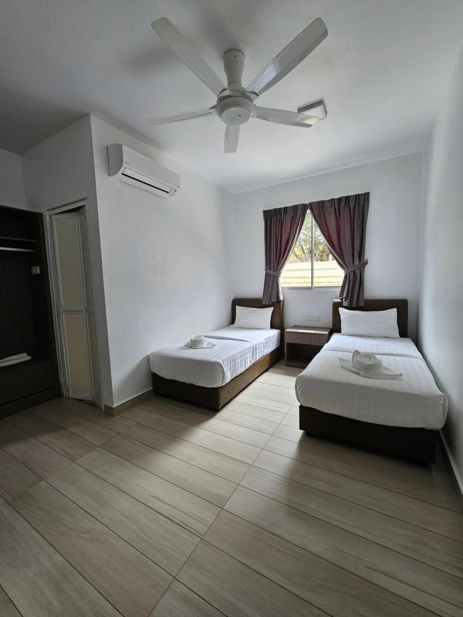 Lilla Summer Retreat - Bentong Buitenkant foto